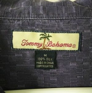 Tommy Bahama 100% Silk Hawaiian shirt